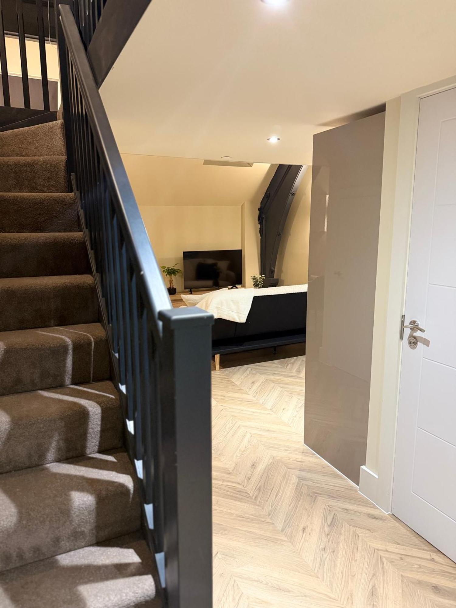 Cosy Mezzanine Apartment Leeds City Centre Exterior photo